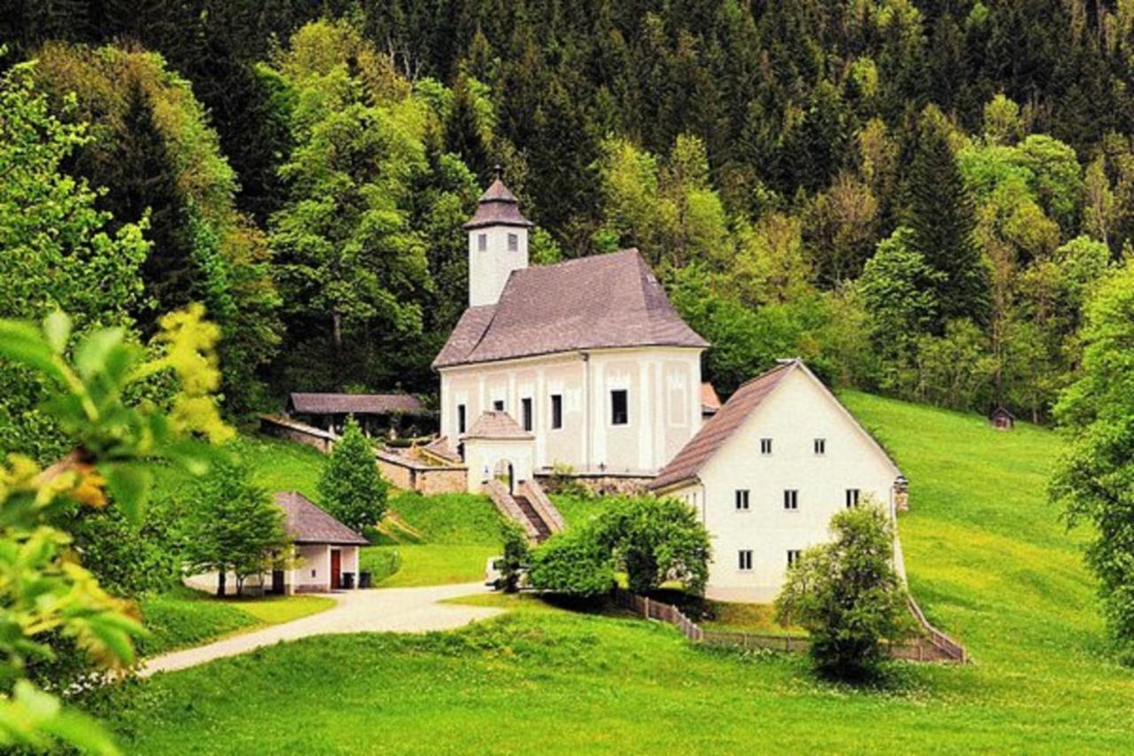 Hotel Die Traube Адмонт Екстер'єр фото