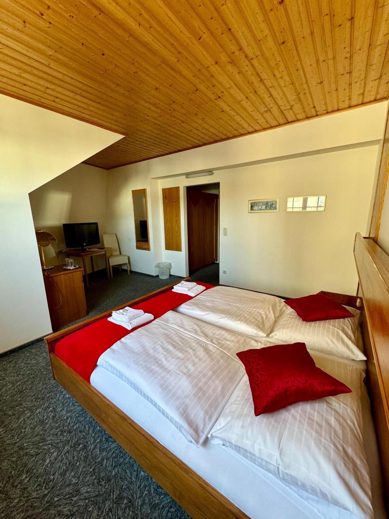 Hotel Die Traube Адмонт Екстер'єр фото