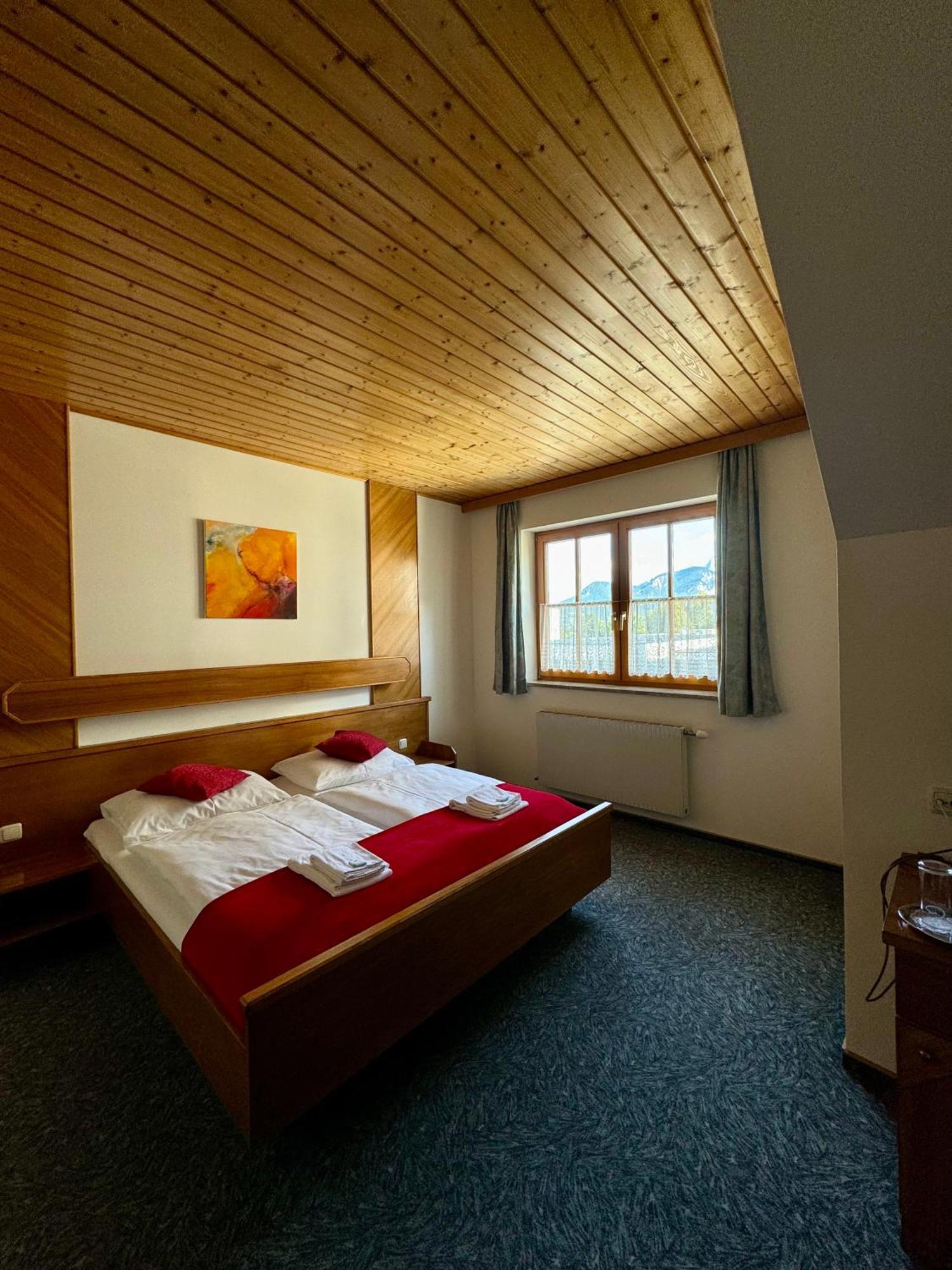 Hotel Die Traube Адмонт Екстер'єр фото